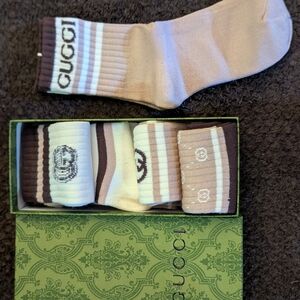 Gucci Men's Beige and Brown Casual Socks
